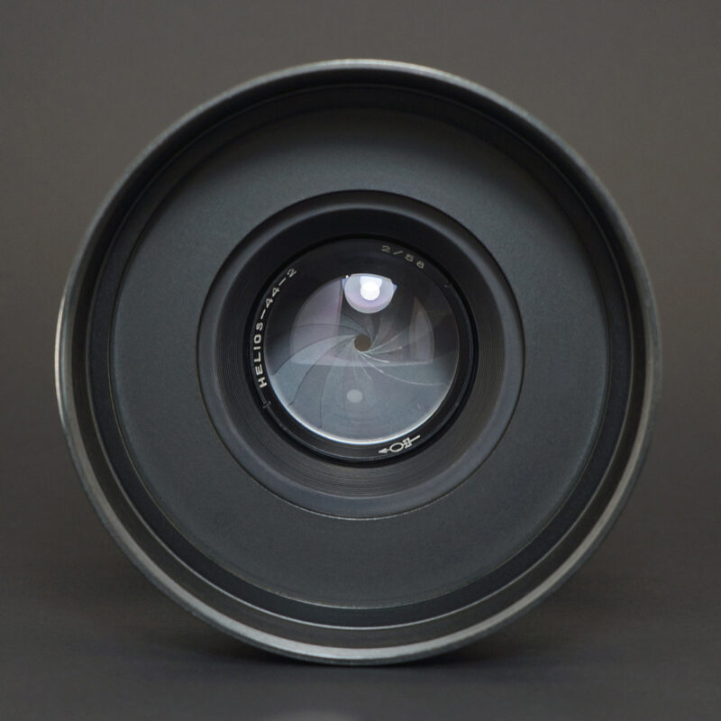 Silver 16 Aperture Blades Helios 44-2 | 2/58 | Cine Mod Lens